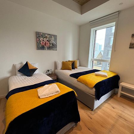 London Luxury Flat With Balcony, River View, O2 Arena, Excel, Canary Wharf, Station Apartment Luaran gambar