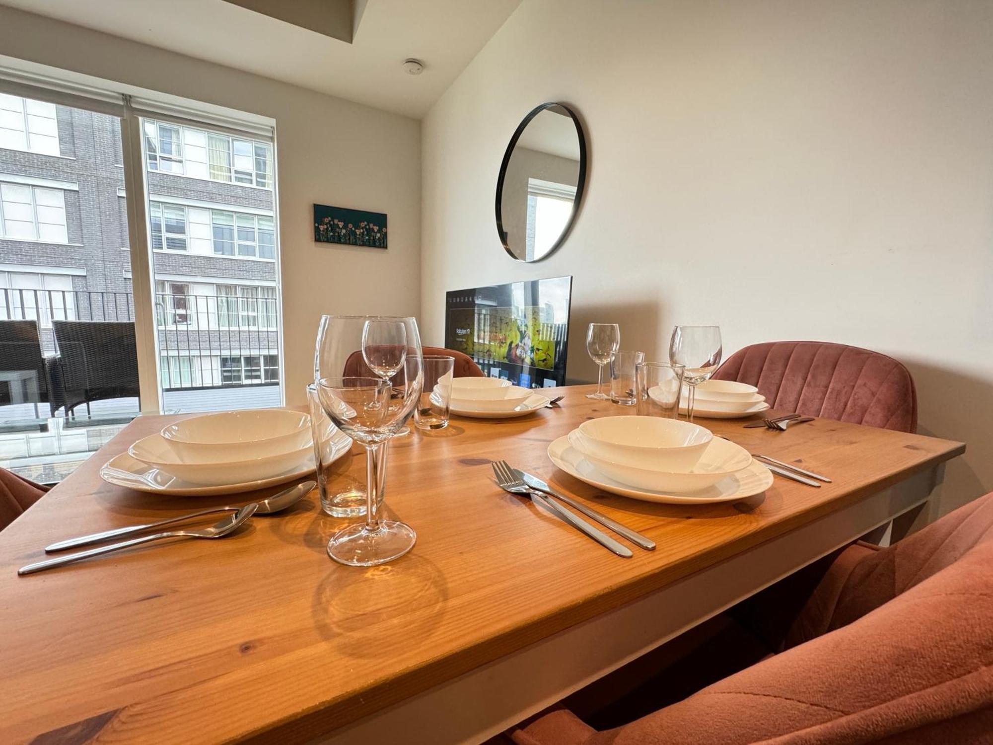 London Luxury Flat With Balcony, River View, O2 Arena, Excel, Canary Wharf, Station Apartment Luaran gambar