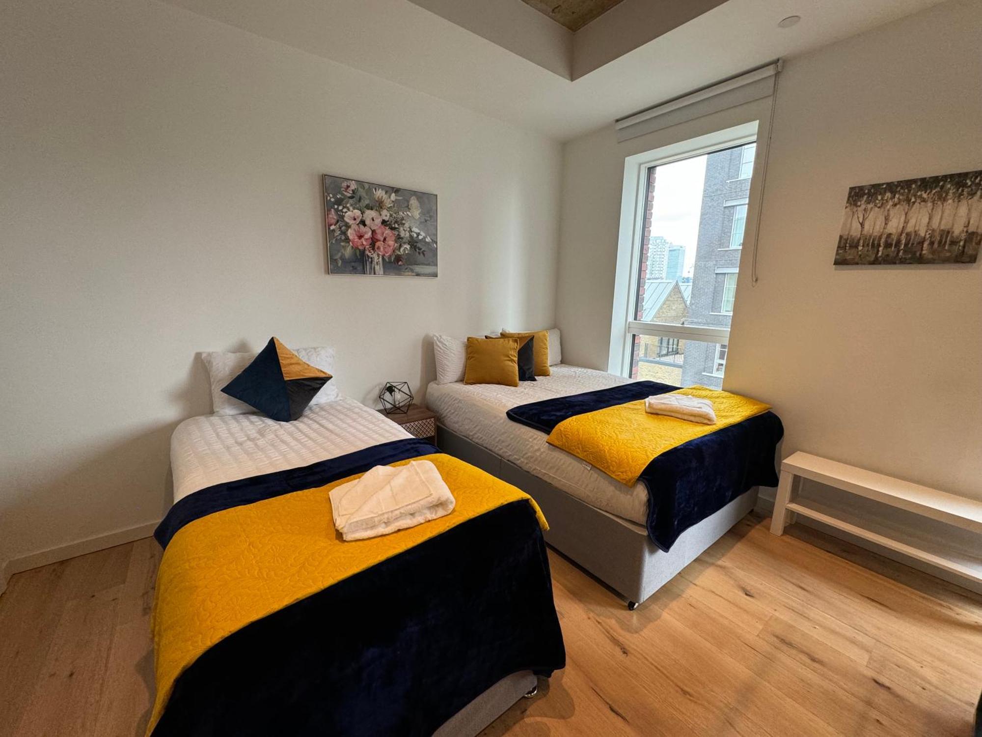London Luxury Flat With Balcony, River View, O2 Arena, Excel, Canary Wharf, Station Apartment Luaran gambar