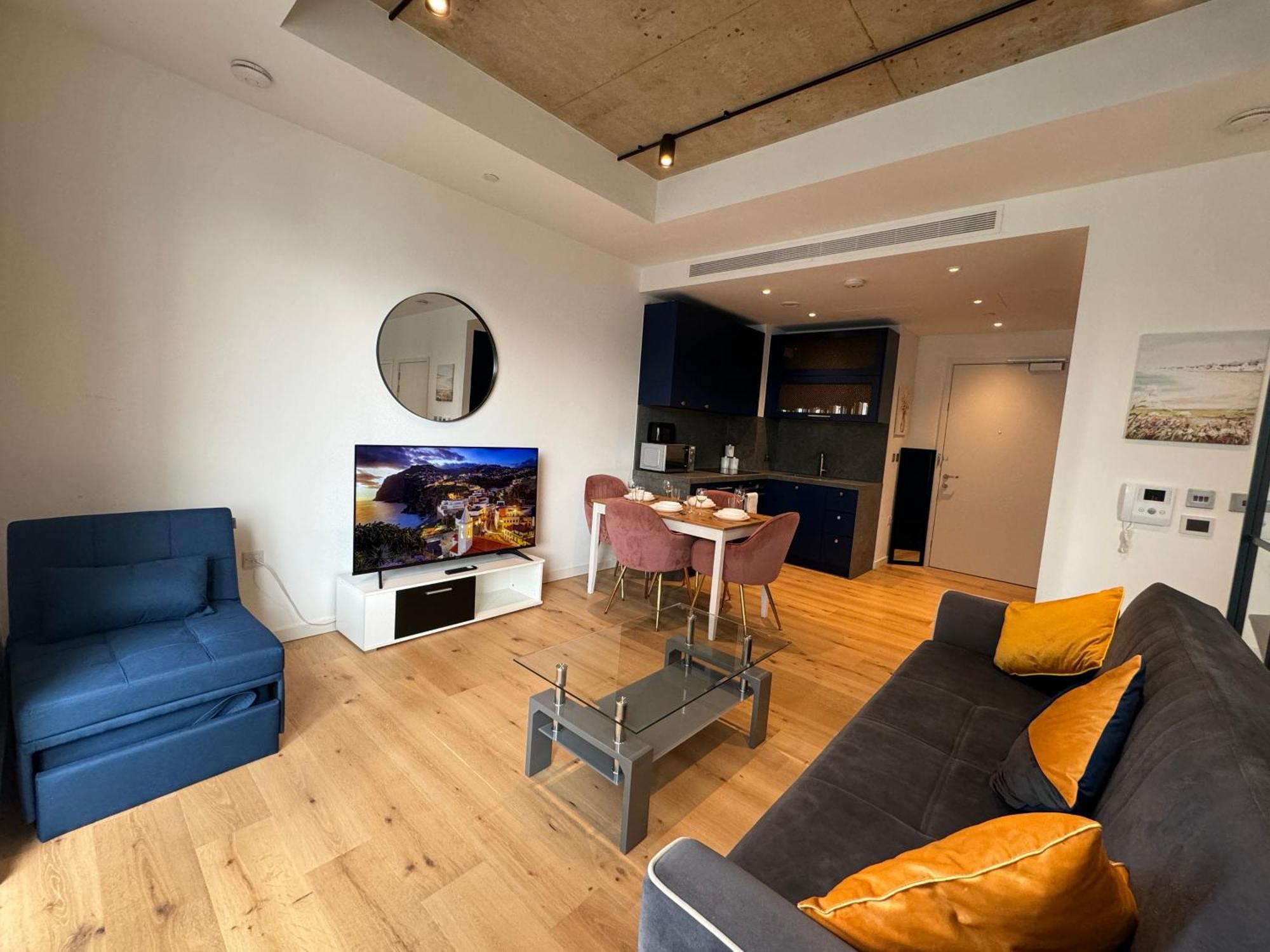London Luxury Flat With Balcony, River View, O2 Arena, Excel, Canary Wharf, Station Apartment Luaran gambar